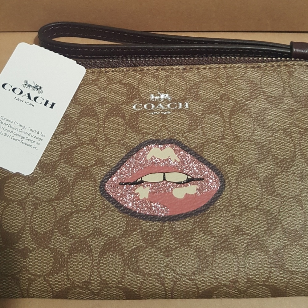 Coach Women's Lips Corner Zip Wristlets - Picture 2 of 6